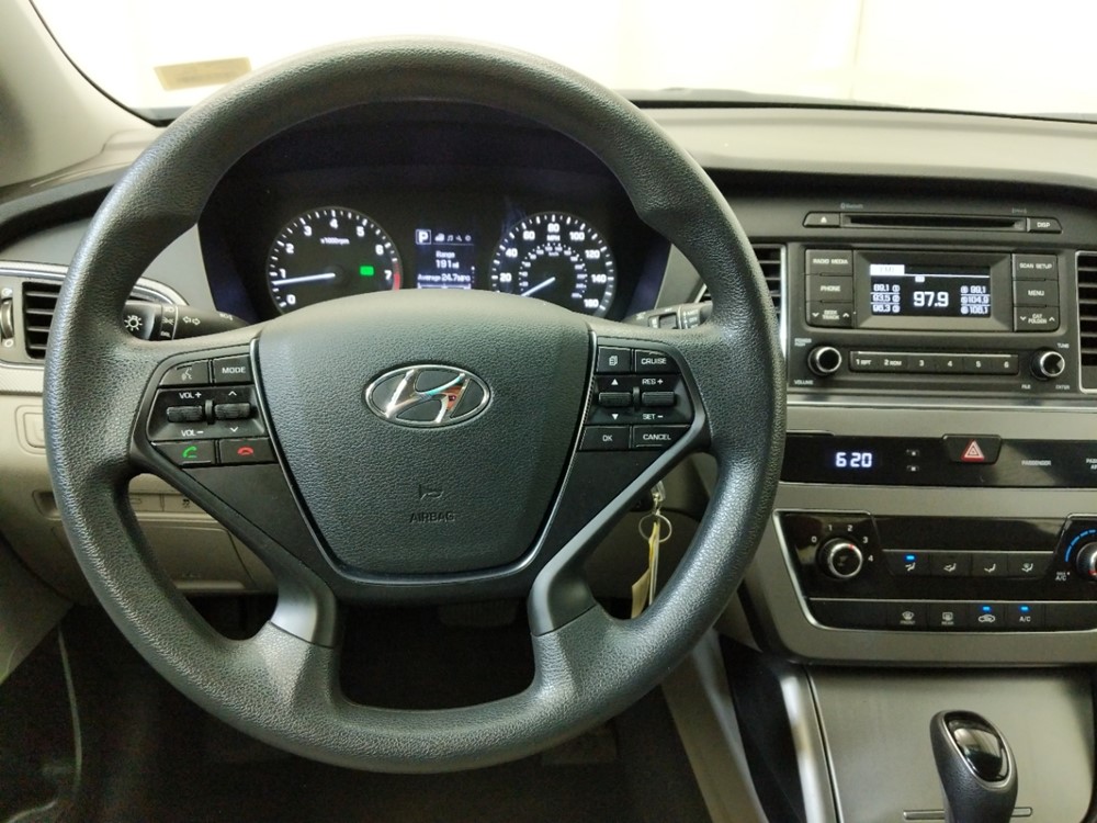 2017 Hyundai Sonata - Driver Dash
