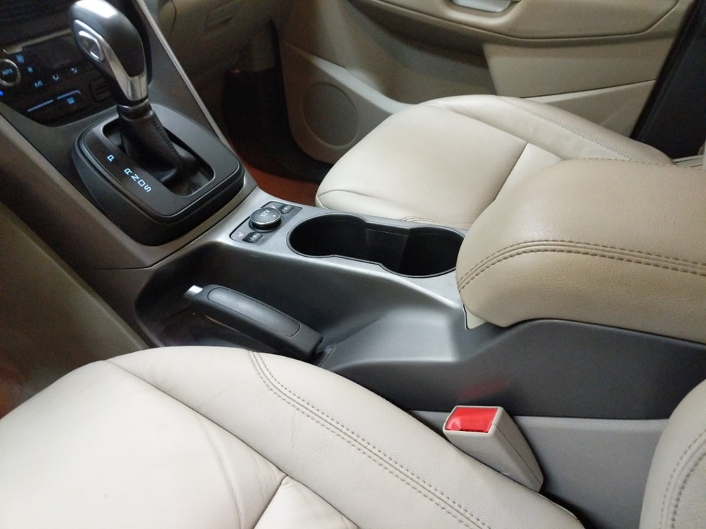 2015 Ford Escape - Center Console/Cup Holders