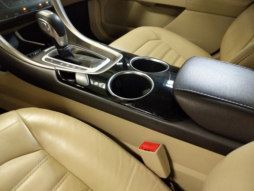 2013 Ford Fusion - Center Console/Cup Holders