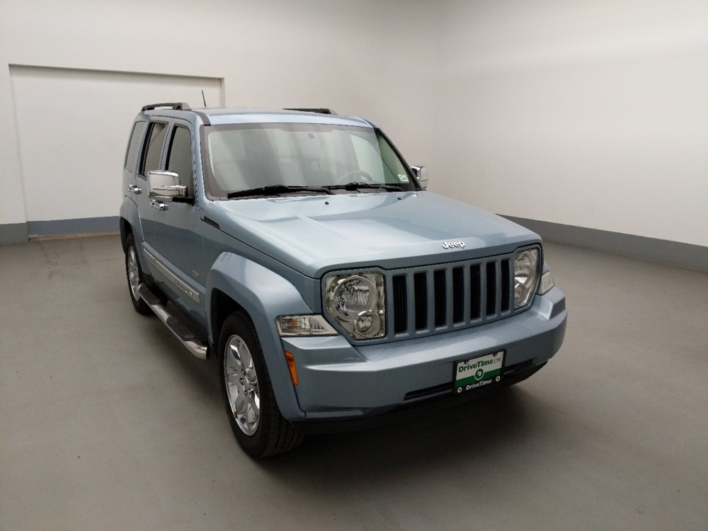2012 Jeep Liberty - Passenger Front Hood