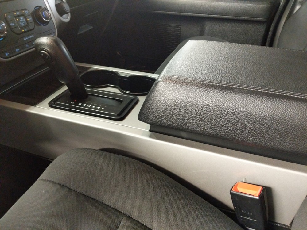 2017 Ford Expedition - Center Console/Cup Holders