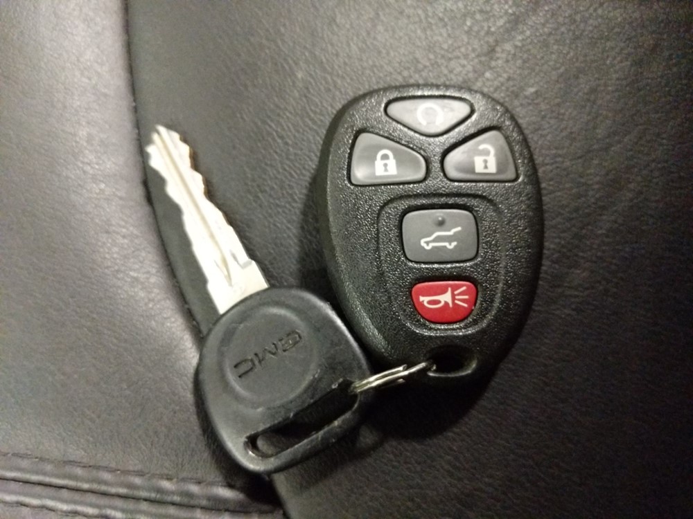 2011 GMC Acadia - Keys