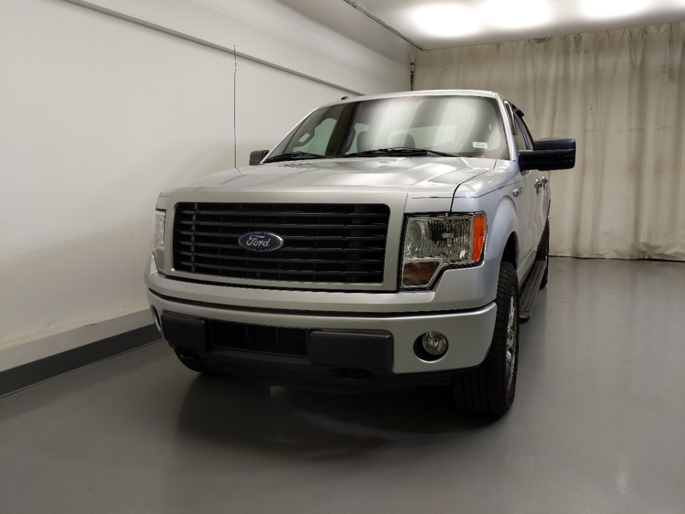 2014 Ford F-150 - Driver Front Hood