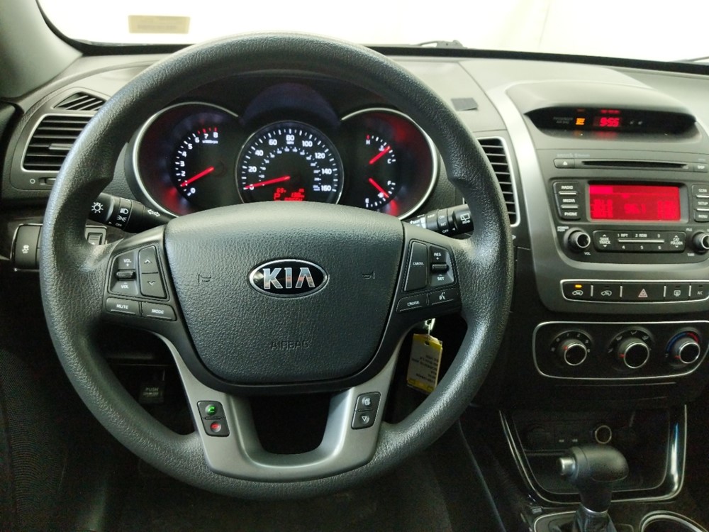 2014 Kia Sorento - Driver Dash