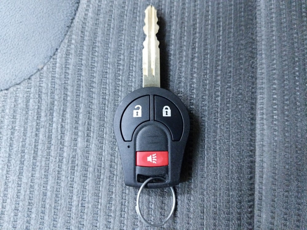 2012 Nissan Sentra - Keys