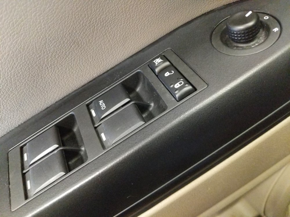 2017 Jeep Compass - Driver Power Windows/Lock Control