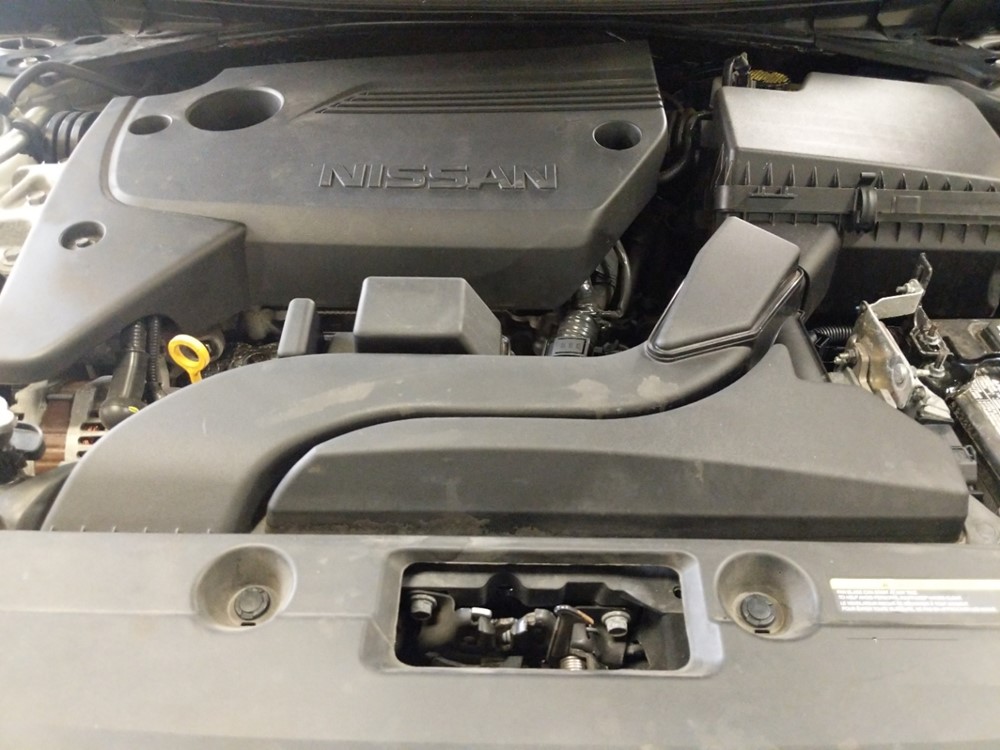 2016 Nissan Altima - Engine