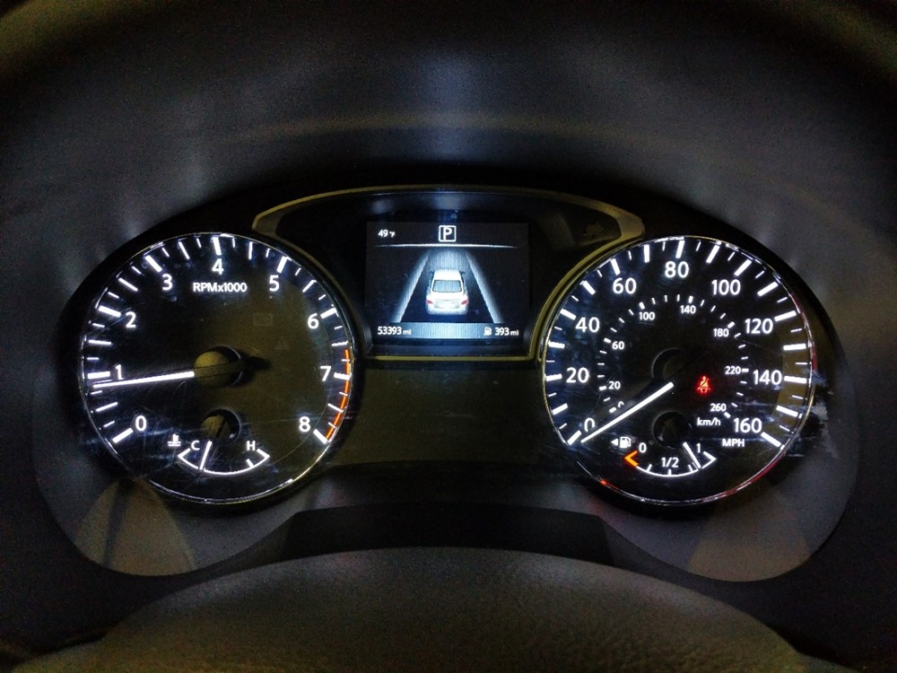 2016 Nissan Altima - Odometer Close Up