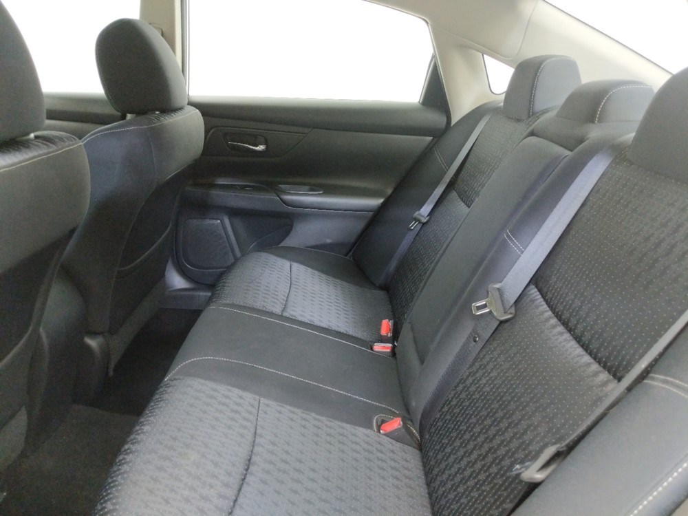 2016 Nissan Altima - Driver Rear Seat