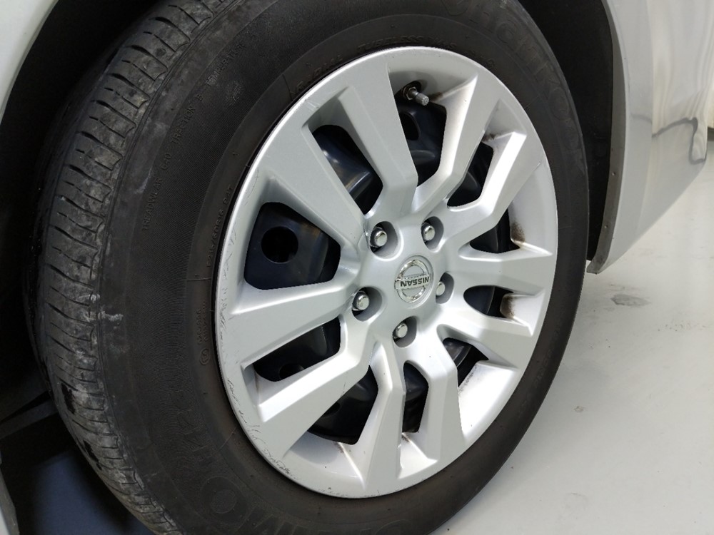 2016 Nissan Altima - Wheel