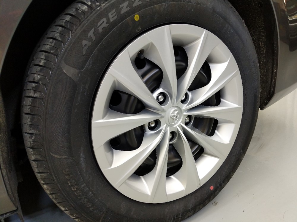 2017 Toyota Camry - Wheel