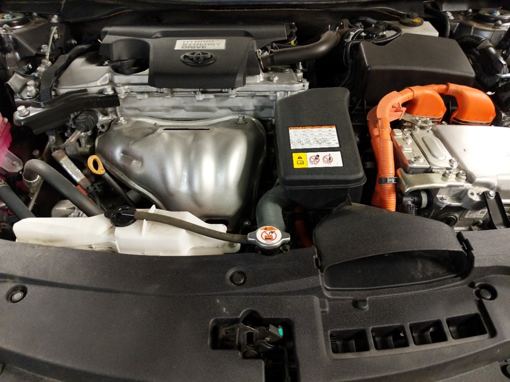 2017 Toyota Camry - Engine