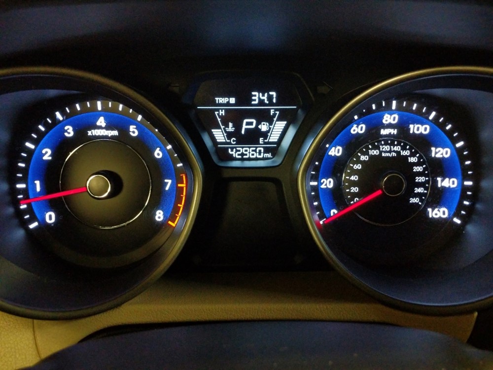 2016 Hyundai Elantra - Odometer Close Up