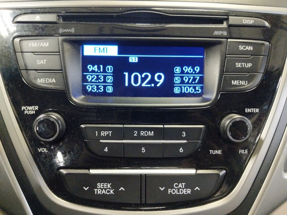 2016 Hyundai Elantra - Stereo Package