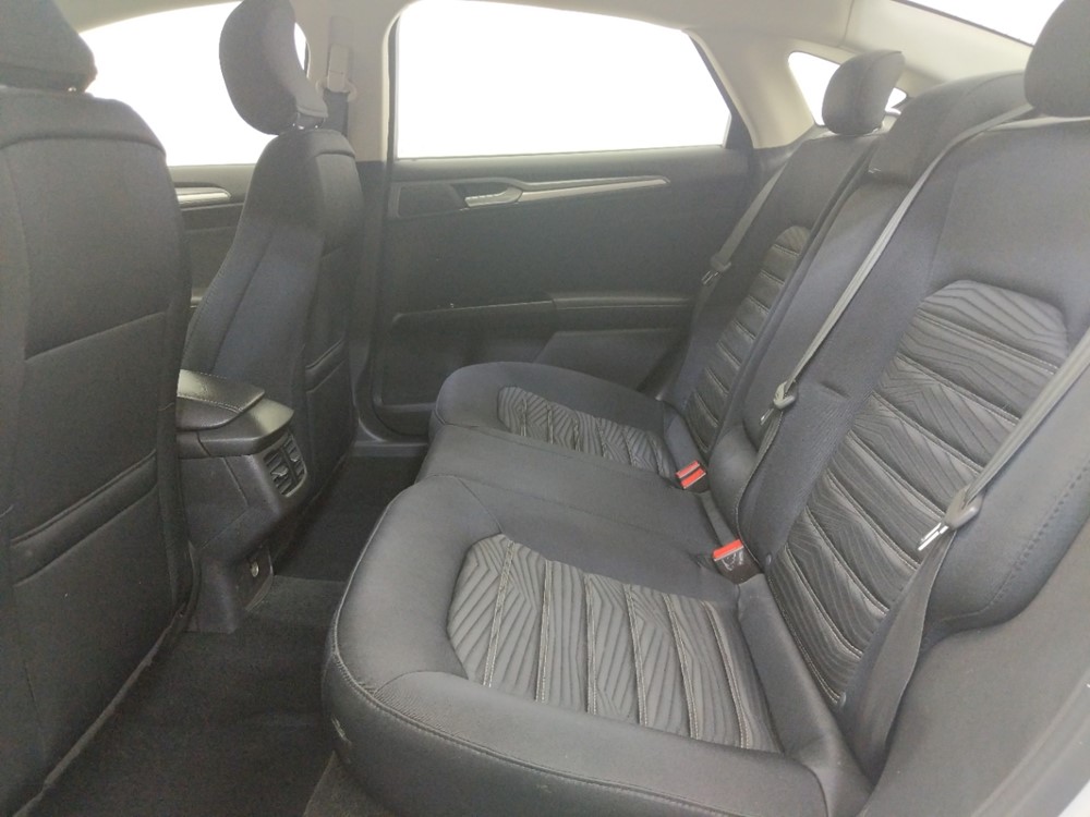 2016 Ford Fusion - Driver Rear Seat