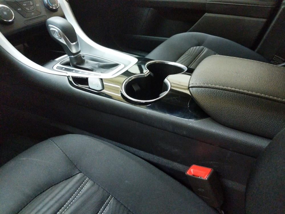 2016 Ford Fusion - Center Console/Cup Holders