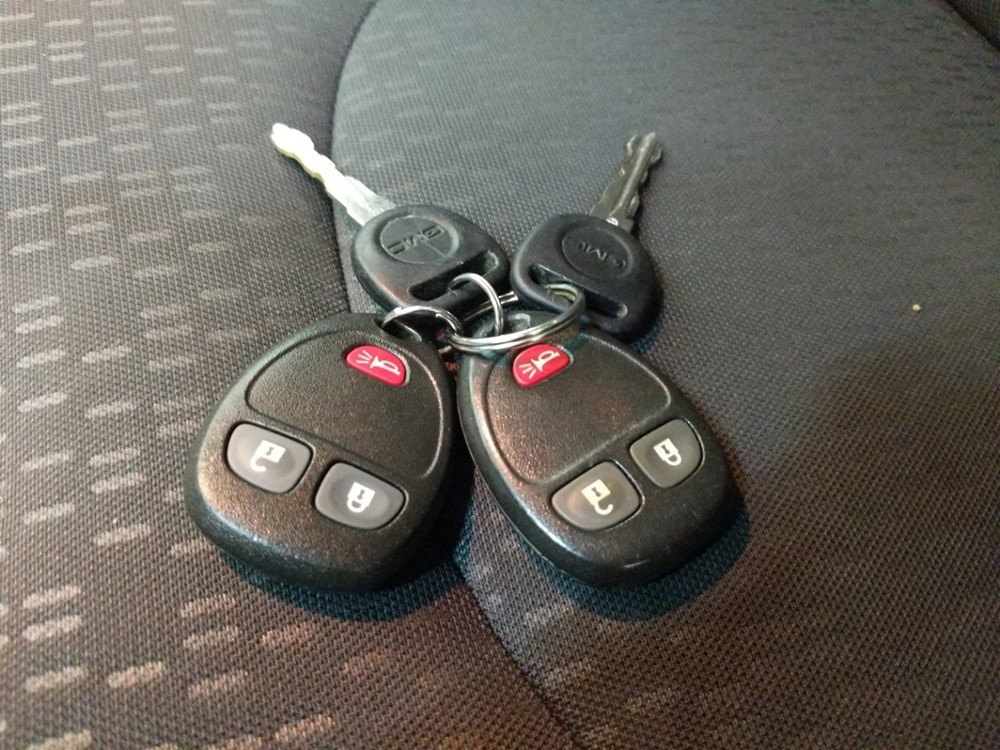 2015 GMC Acadia - Keys