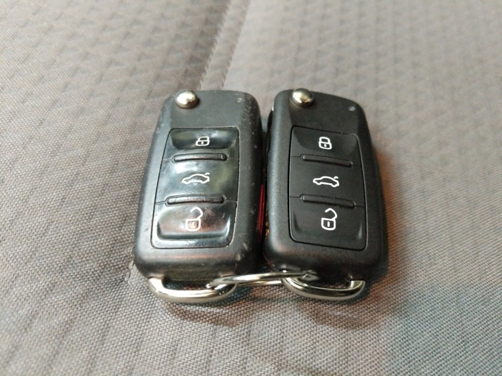 2017 Volkswagen Jetta - Keys