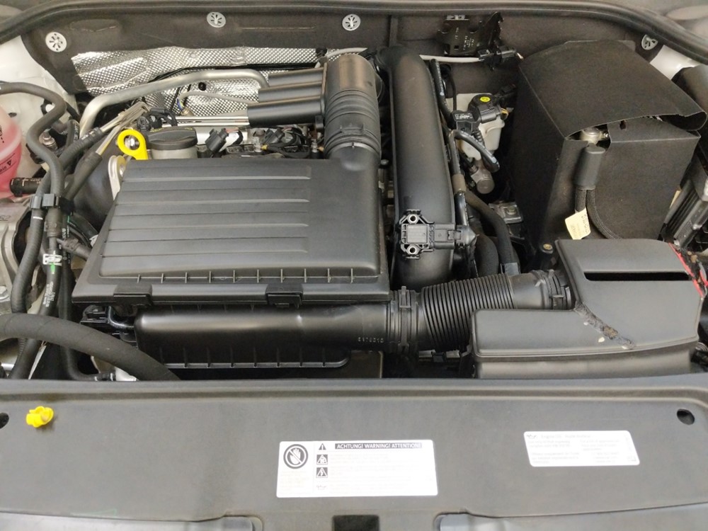 2017 Volkswagen Jetta - Engine