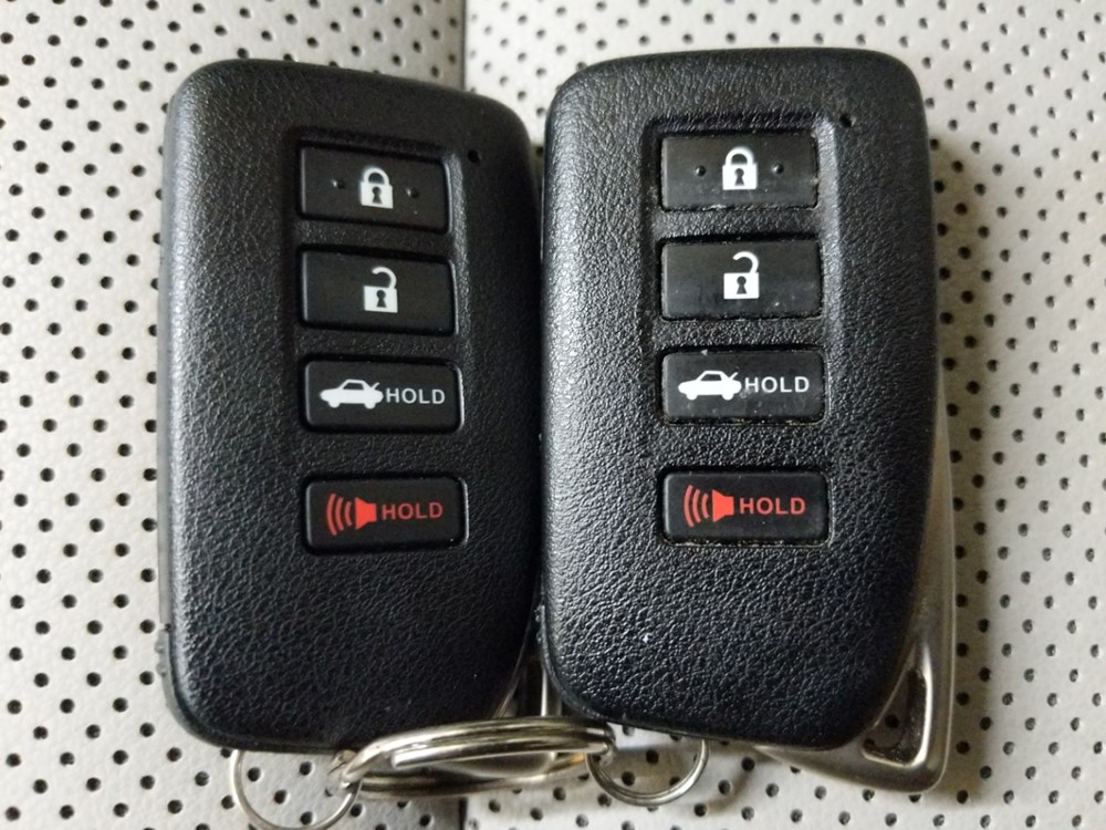 2015 Lexus ES 350 - Keys