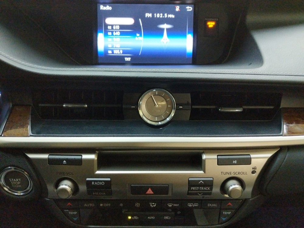 2015 Lexus ES 350 - Stereo Package
