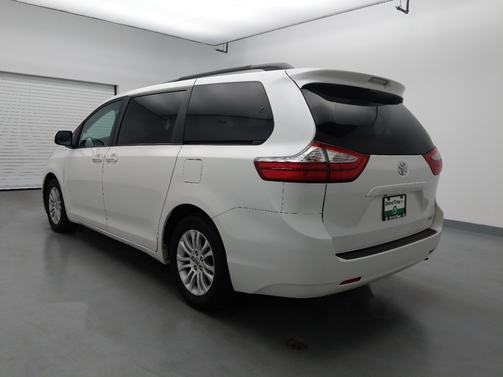 2015 Toyota Sienna - Driver Rear Bumper