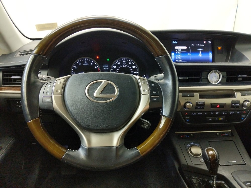 2015 Lexus ES 350 - Driver Dash