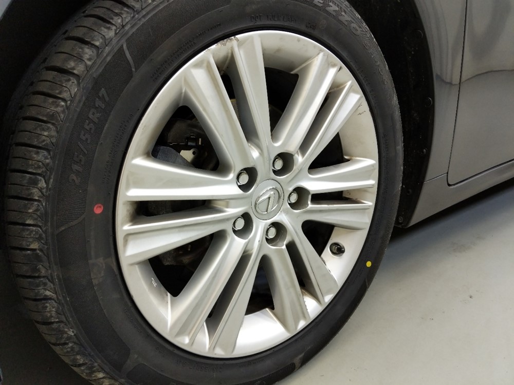 2015 Lexus ES 350 - Wheel