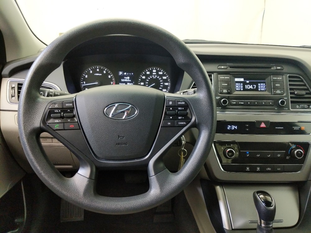 2017 Hyundai Sonata - Driver Dash