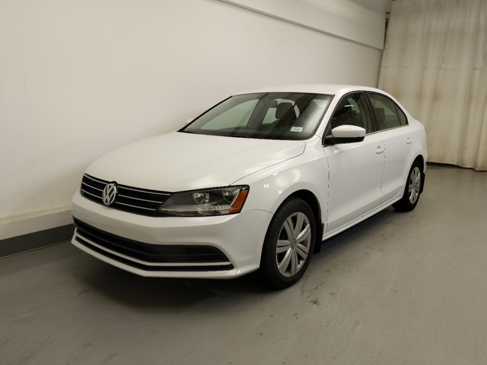 2017 Volkswagen Jetta - Driver Front Bumper