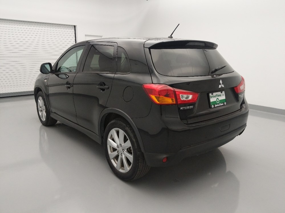 2015 Mitsubishi Outlander - Driver Rear Bumper