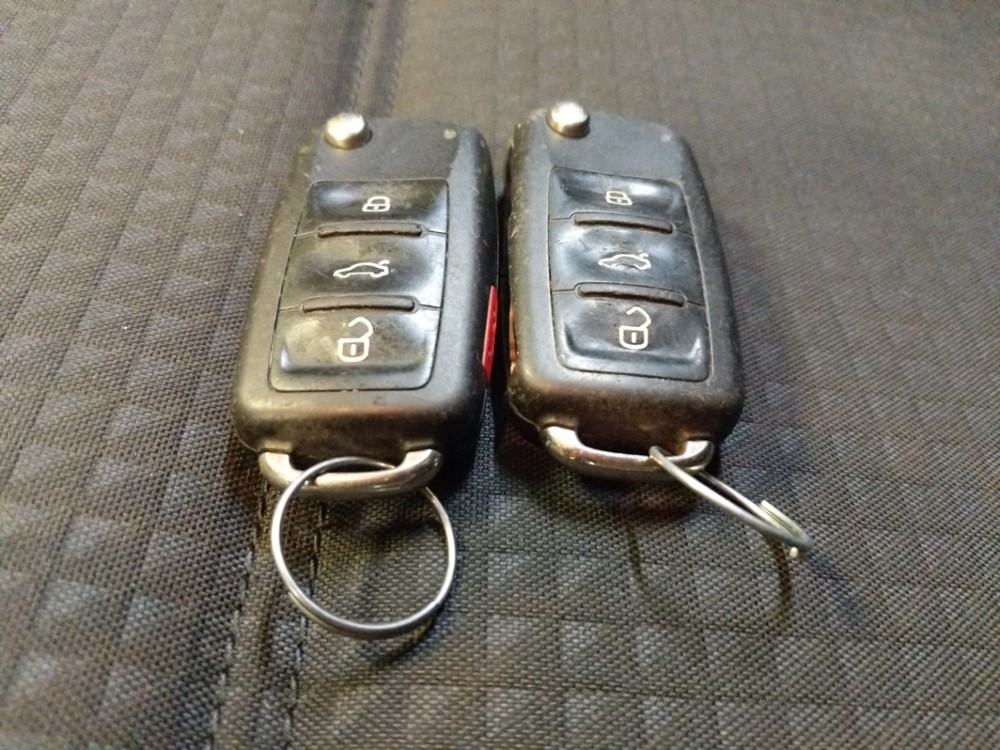 2015 Volkswagen Jetta - Keys