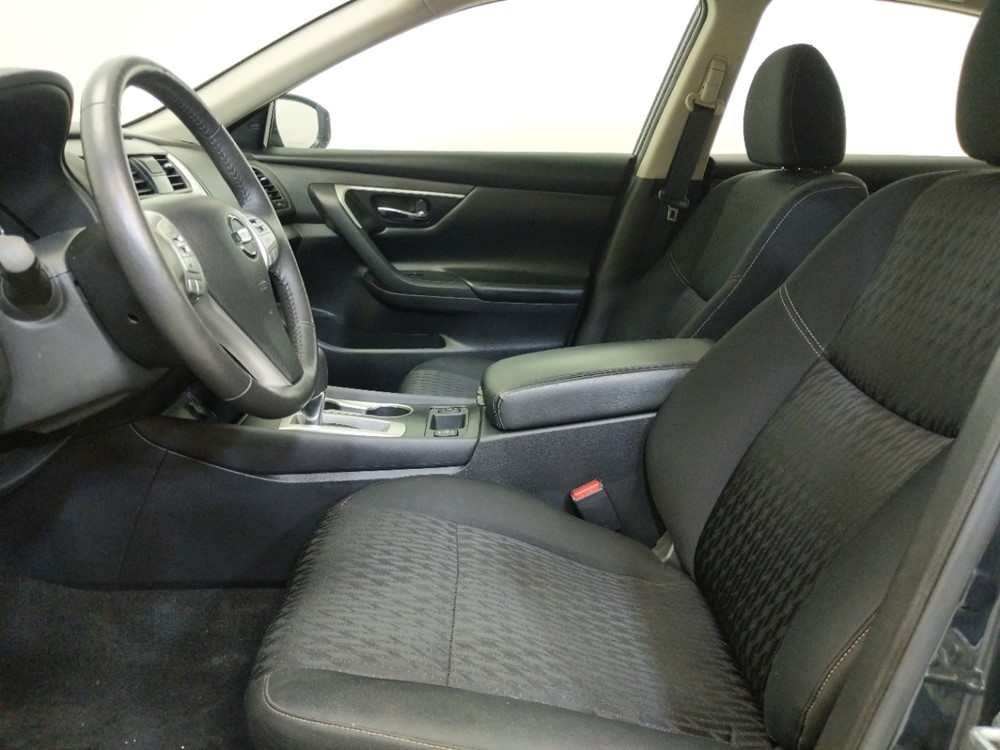 2017 Nissan Altima - Driver Front Seat
