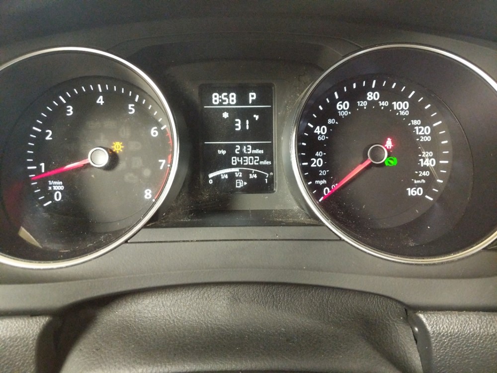2015 Volkswagen Jetta - Odometer Close Up