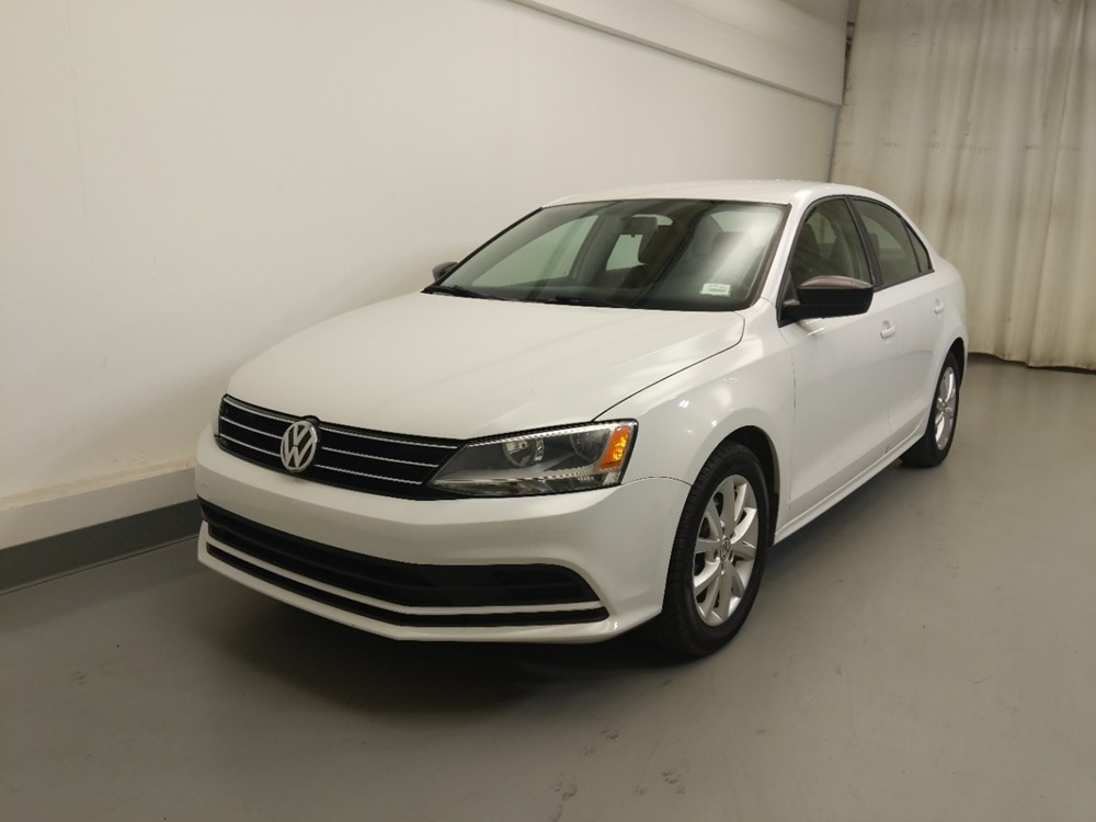2015 Volkswagen Jetta - Driver Front Bumper