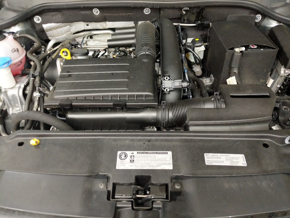 2017 Volkswagen Jetta - Engine