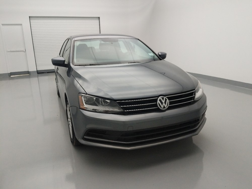 2017 Volkswagen Jetta - Passenger Front Hood