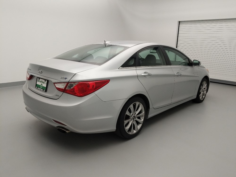 2013 Hyundai Sonata - Passenger Rear Bumper
