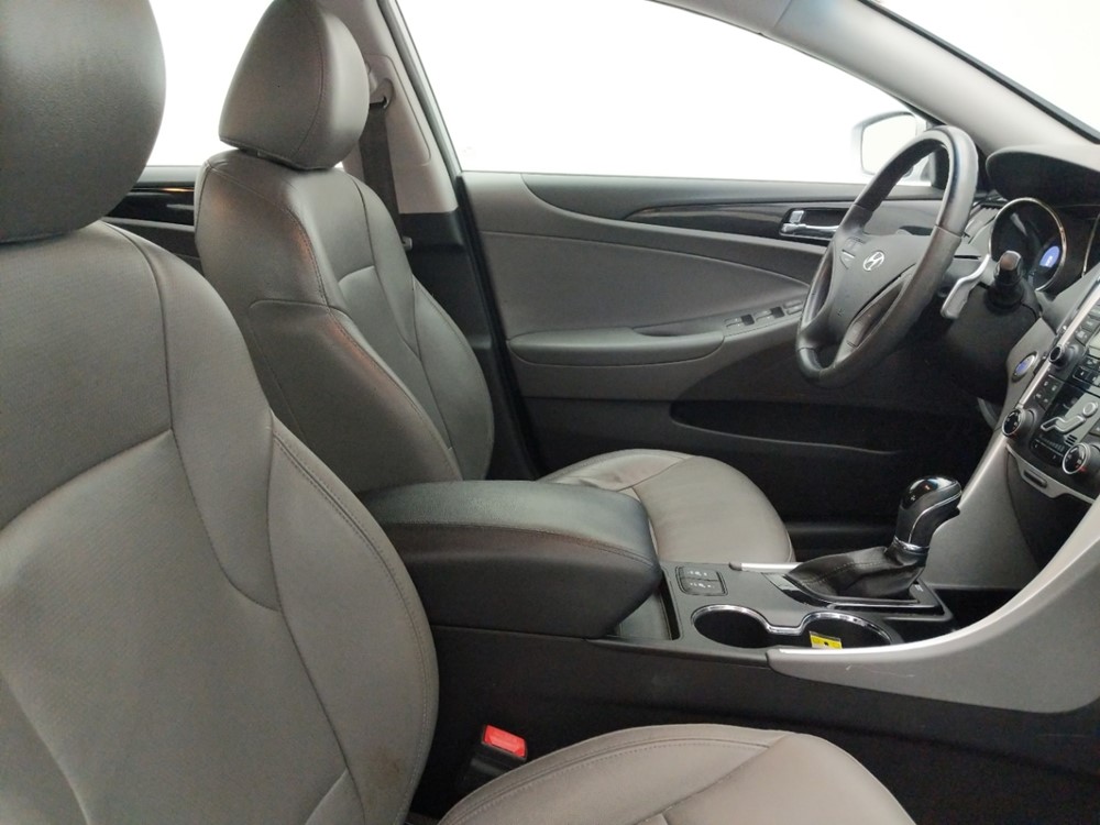 2013 Hyundai Sonata - Passenger Front Seat