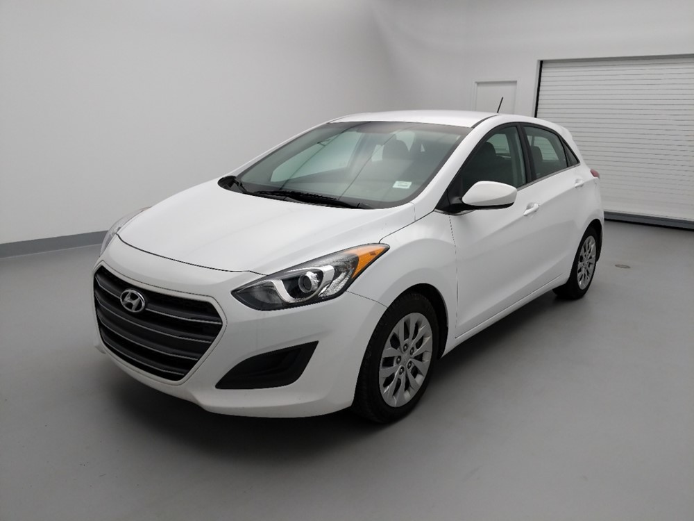 2017 Hyundai Elantra - Driver Front Bumper