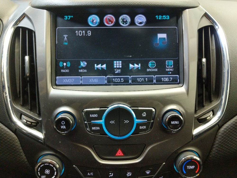 2016 Chevrolet Cruze - Stereo Package