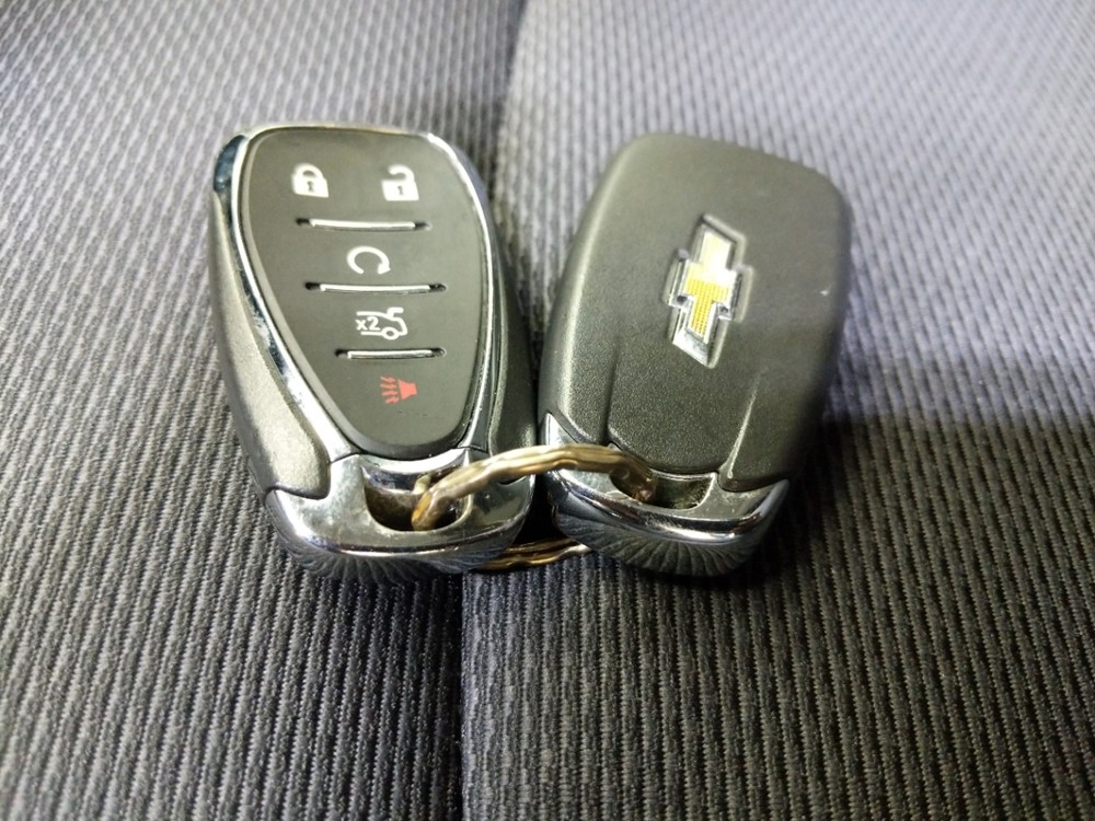 2016 Chevrolet Cruze - Keys