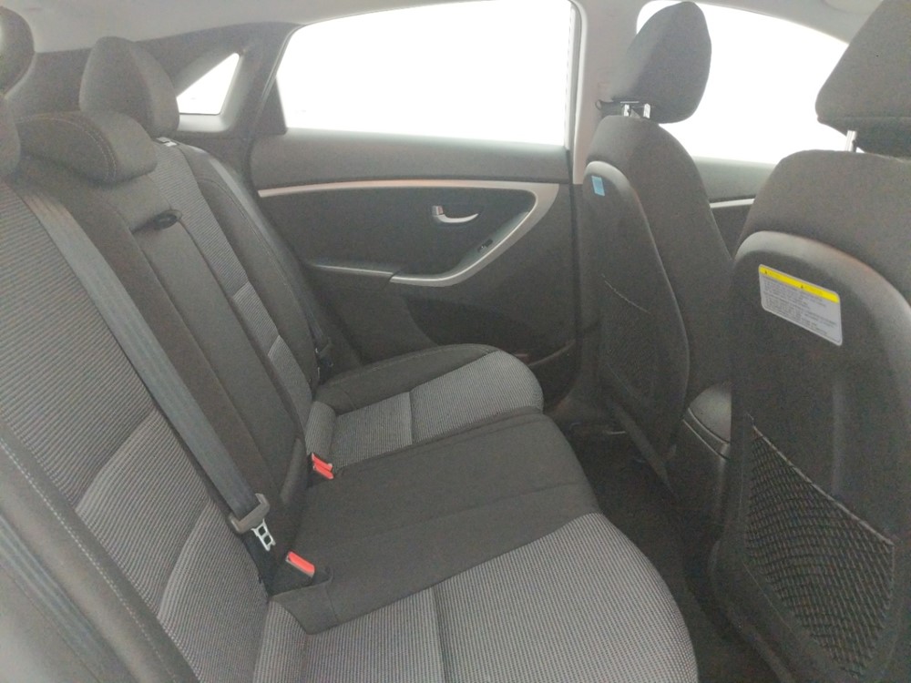 2017 Hyundai Elantra - Passenger Rear Seat