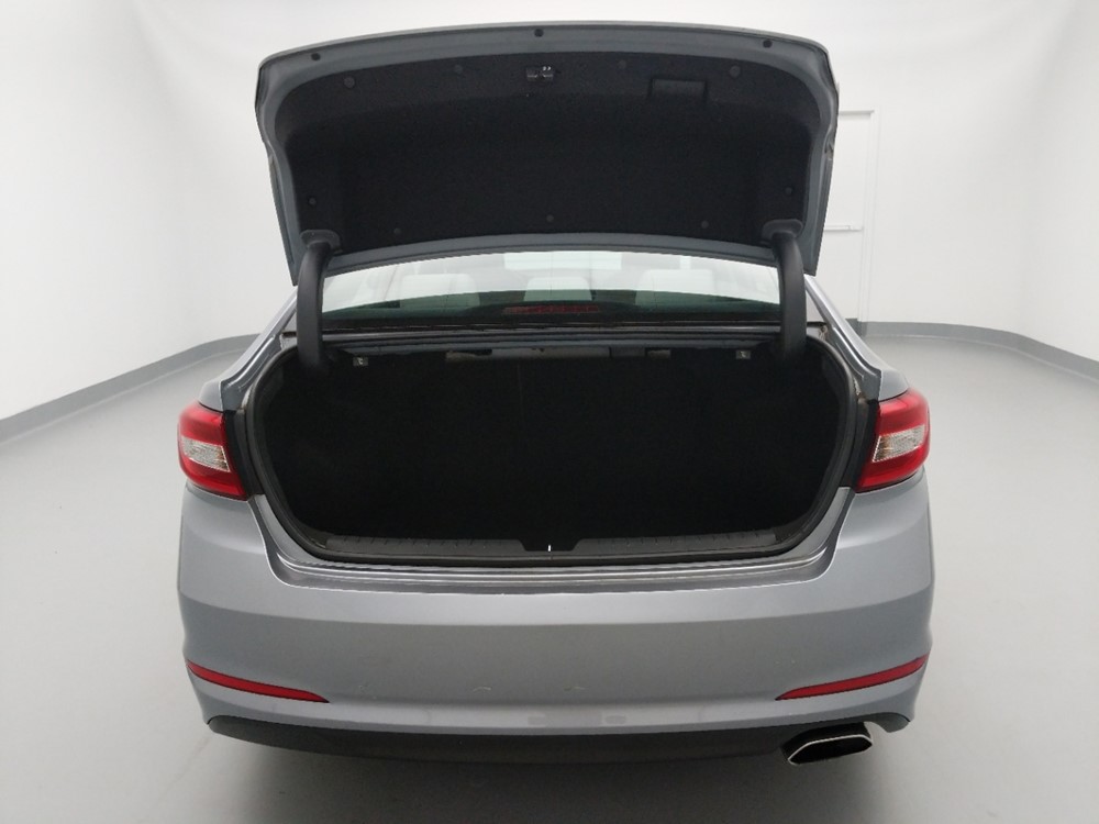 2017 Hyundai Sonata - Trunk