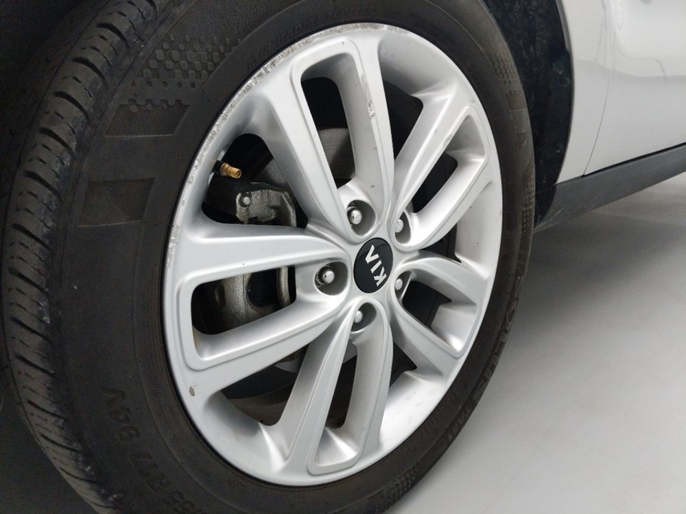 2017 Kia Soul - Wheel