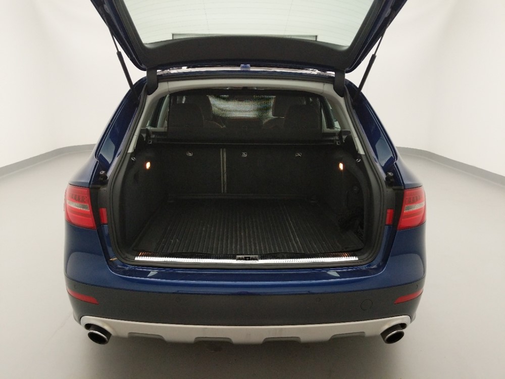 2013 Audi allroad - Trunk