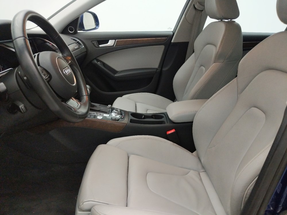 2013 Audi allroad - Driver Front Seat