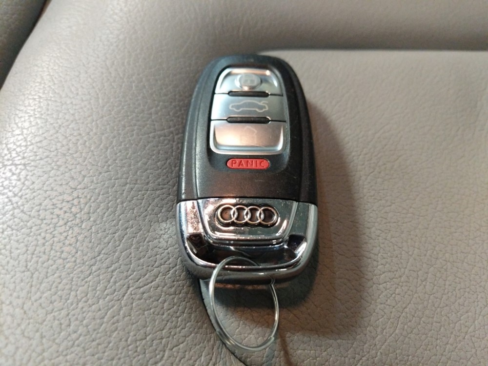 2013 Audi allroad - Keys