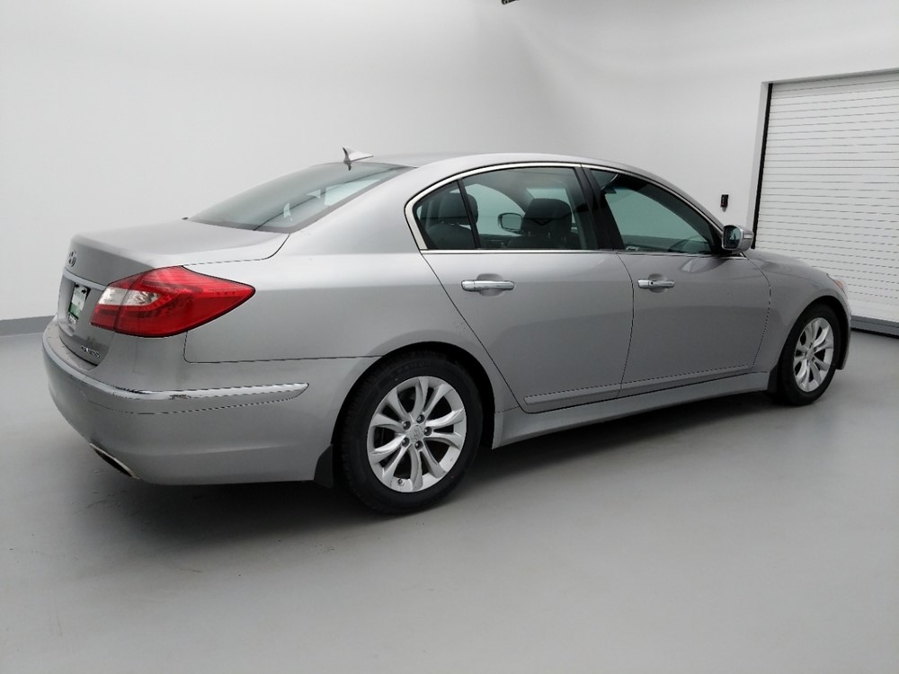 2013 Hyundai Genesis - Passenger Rear Side