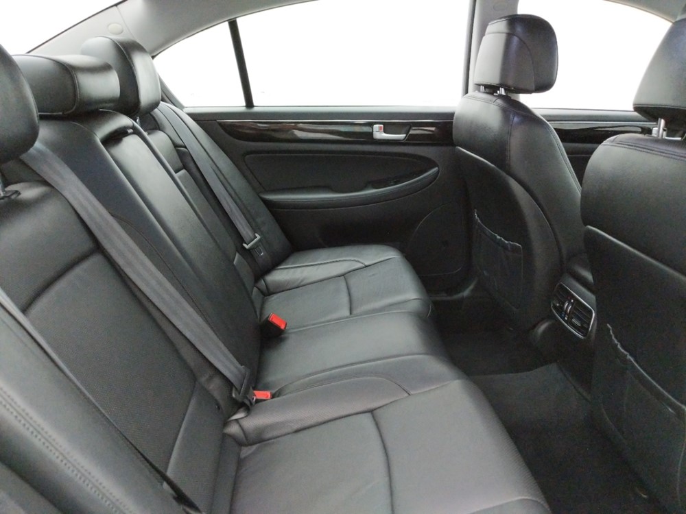 2013 Hyundai Genesis - Passenger Rear Seat